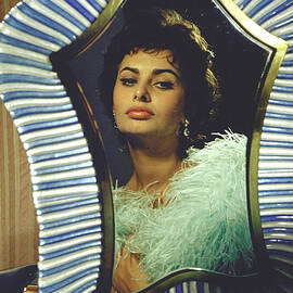 Sophia Loren by Loomis Dean