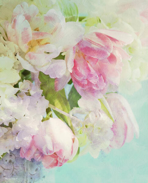 Delicate Bloom Arrangement Wall Art