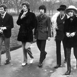 The Rolling Stones In Green Park by Keystone-france