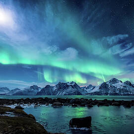 When The Moon Shines by Tor-Ivar Naess